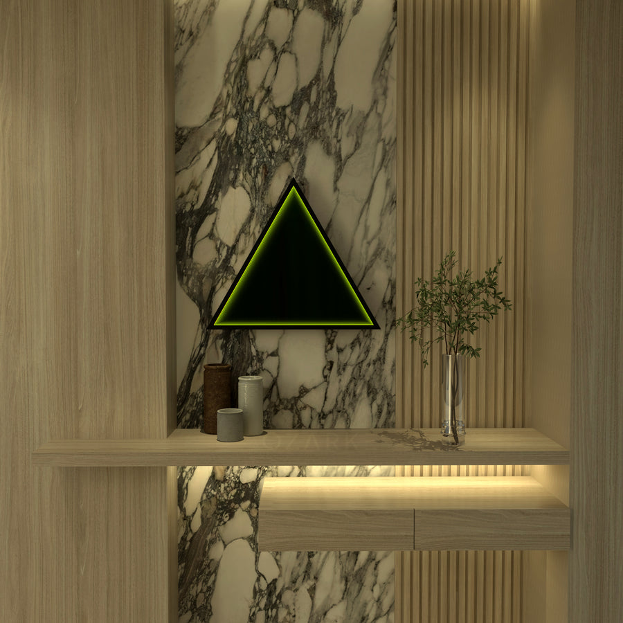 3D Triangle Mirror Light