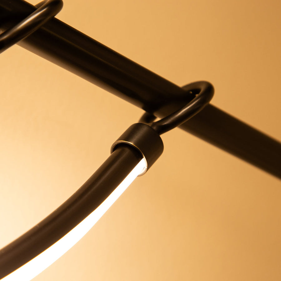 Aryas Linear Pendant