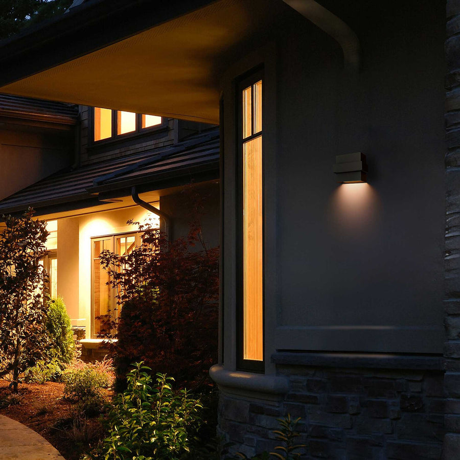 Summit Wall Sconce