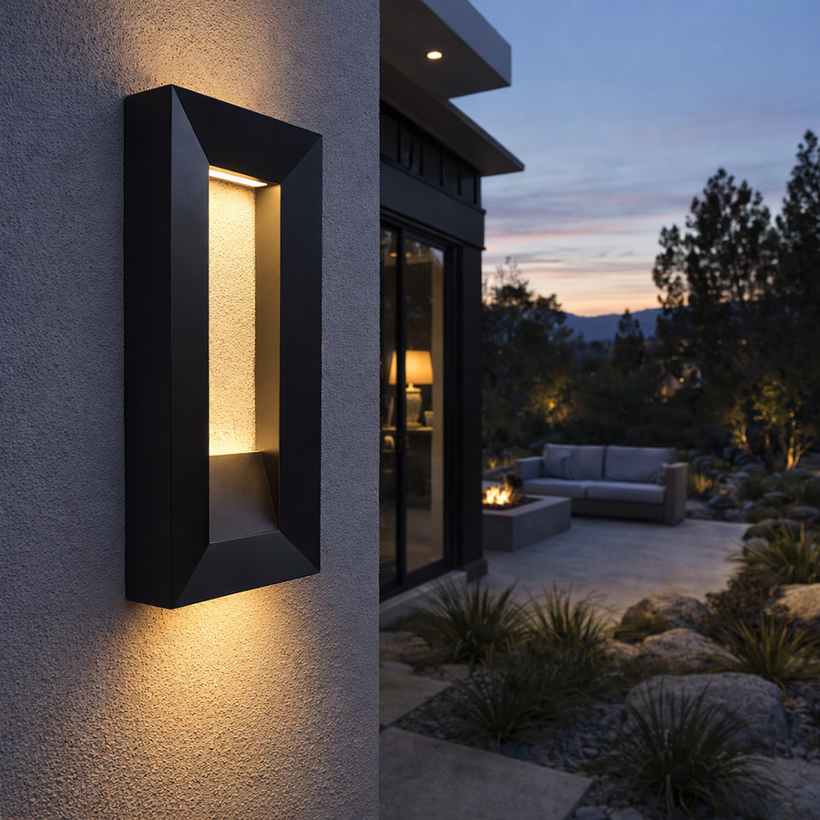 Palleto Wall Sconce
