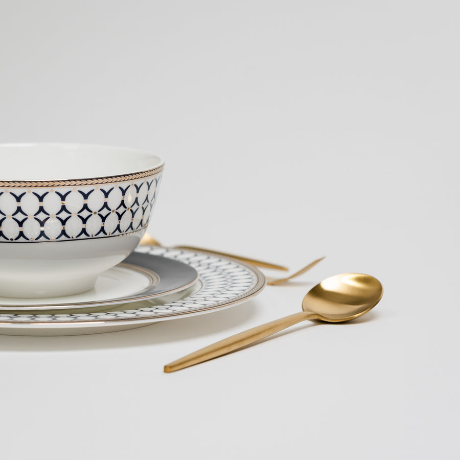 Vertex Wooden Plates Set