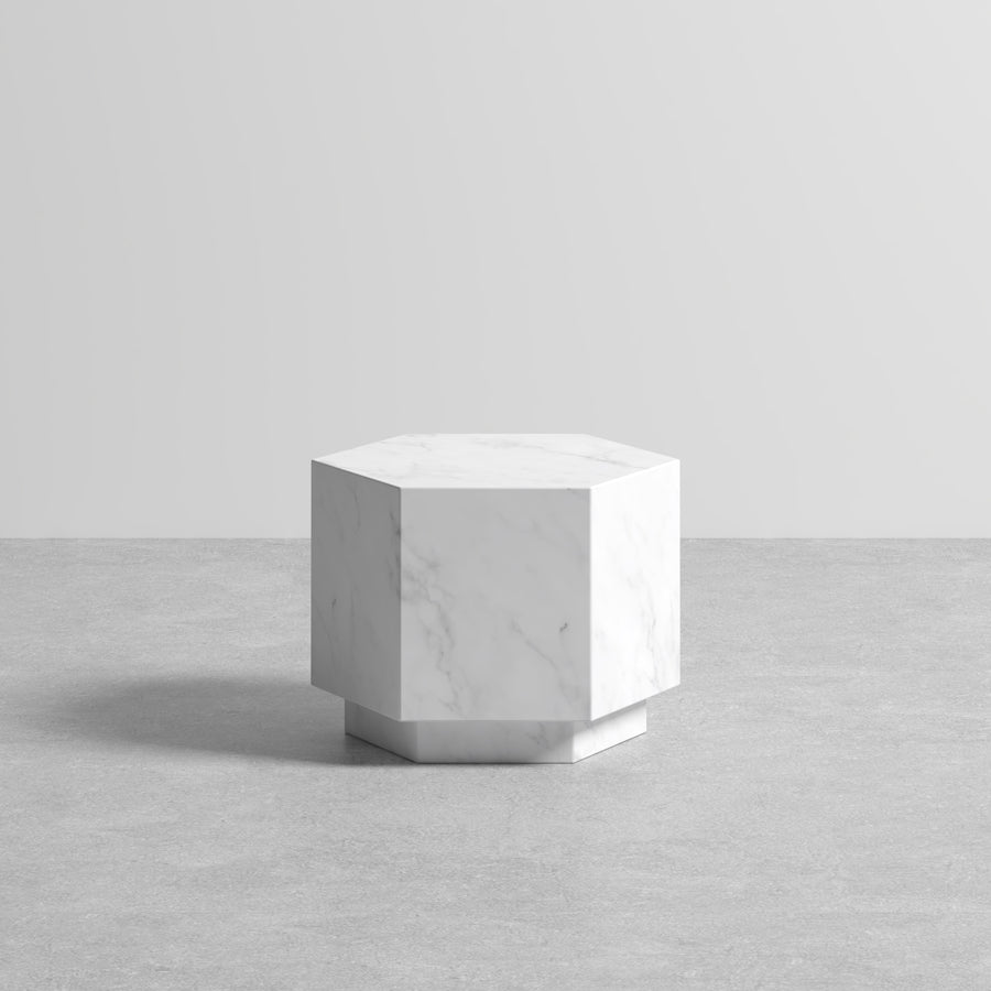 Table d'appoint italienne Chiara Carrara 