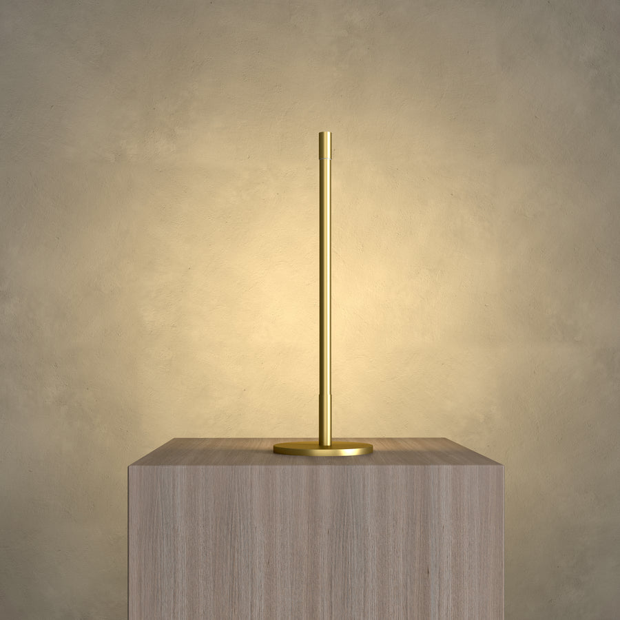 Léger LED Table Lamp