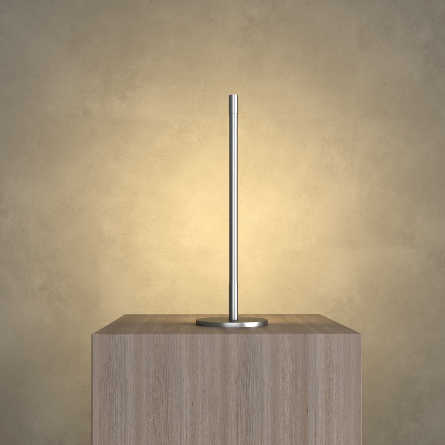 Léger LED Table Lamp