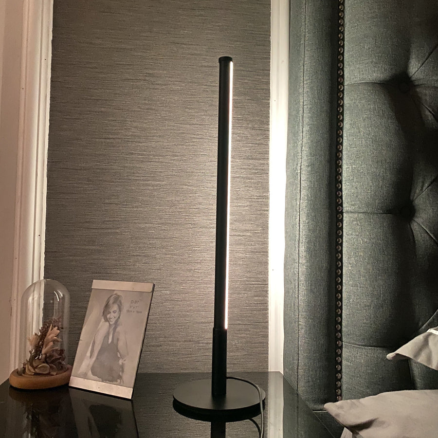 Minimalist Léger LED table Lamp with App & Alexa Google Home
